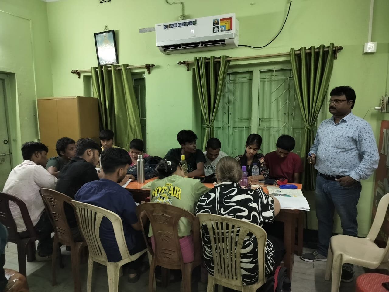 Nabodoy Coaching Centre Classroom